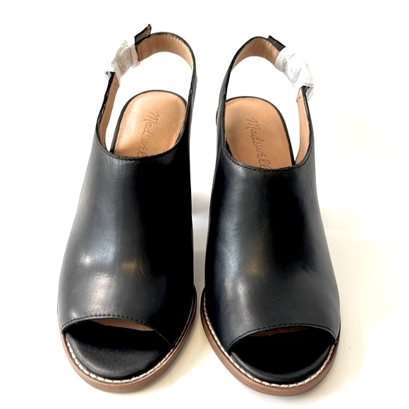 Madewell Shoes - Madewell 'Cary' Slingback Leather Sandal, size 8
